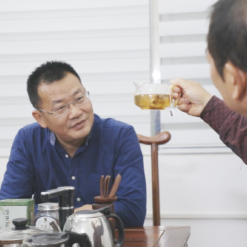 并成立品牌部、新零售事業(yè)部；首次實現(xiàn)跨界品牌創(chuàng)新、IP聯(lián)名新合作
